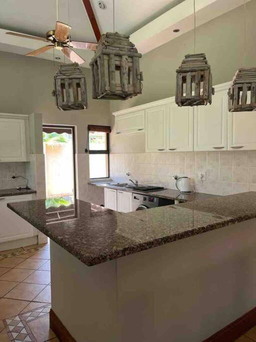 Pecanwood Estate Cosy 3 Bedroom Villa With Pool Hartbeespoort Eksteriør billede