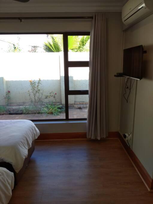 Pecanwood Estate Cosy 3 Bedroom Villa With Pool Hartbeespoort Eksteriør billede
