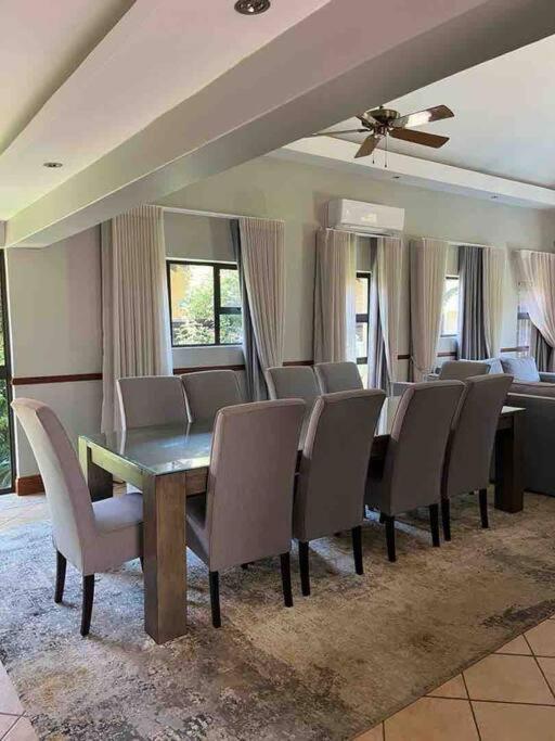 Pecanwood Estate Cosy 3 Bedroom Villa With Pool Hartbeespoort Eksteriør billede